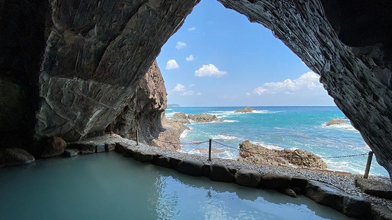 ホテル浦島